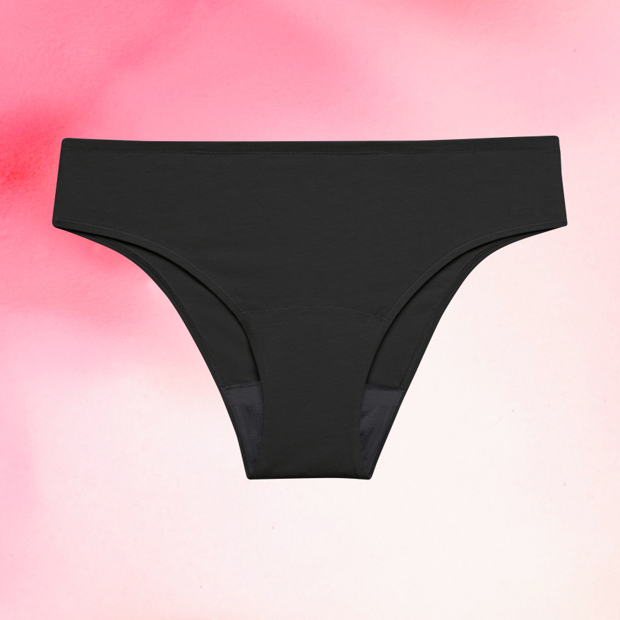 Period Underwear
      Niukka vuotoessentials-brazilian-light-kuukautisalushousut