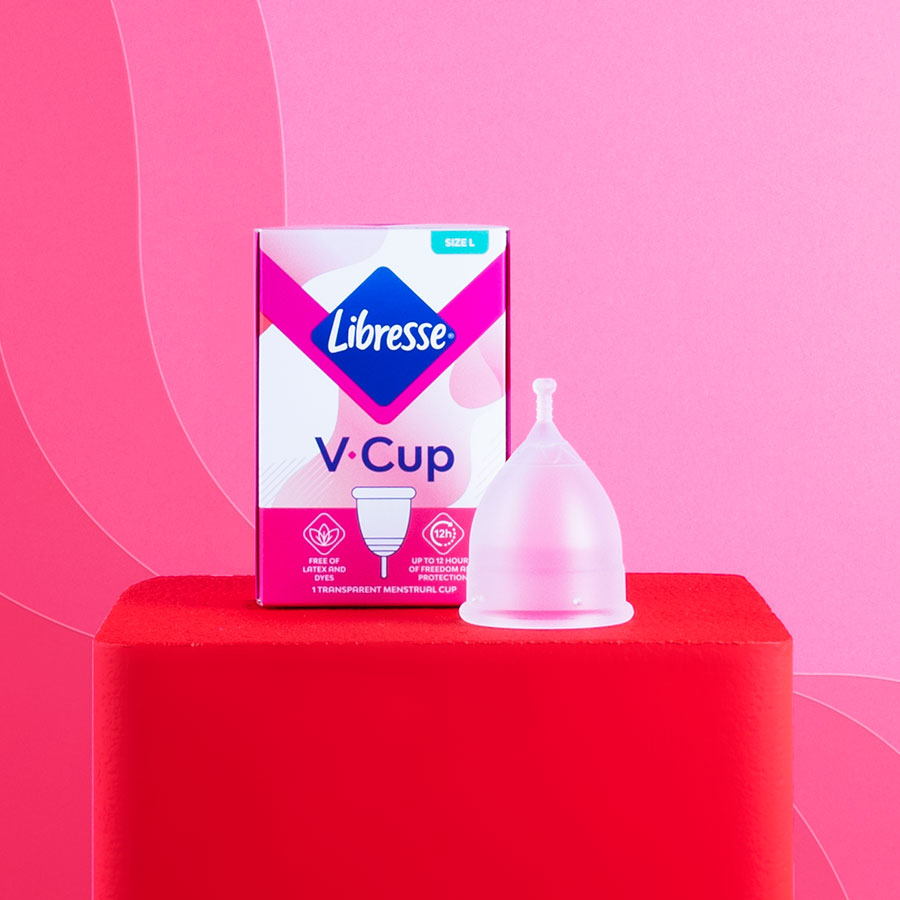 Kuukautiskuppi Libresse V-Cup, koko L, silikoninen kuukautiskuppi.