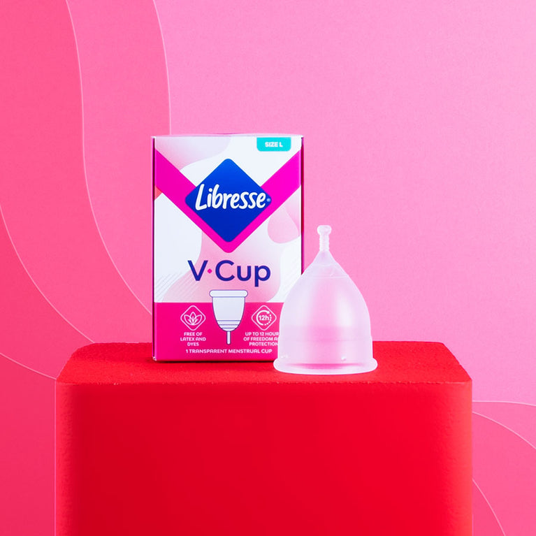 Kuukautiskuppi Libresse V-Cup, koko L, silikoninen kuukautiskuppi.