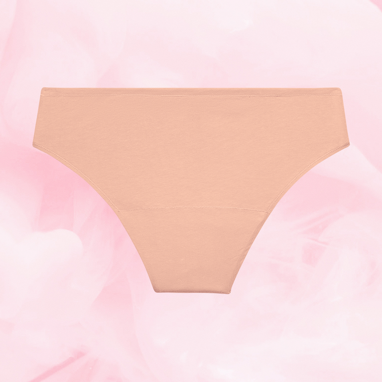 ComfortFit Essentials Brazilian runsas vuoto period underwear, high-waisted, breathable, and absorbent.