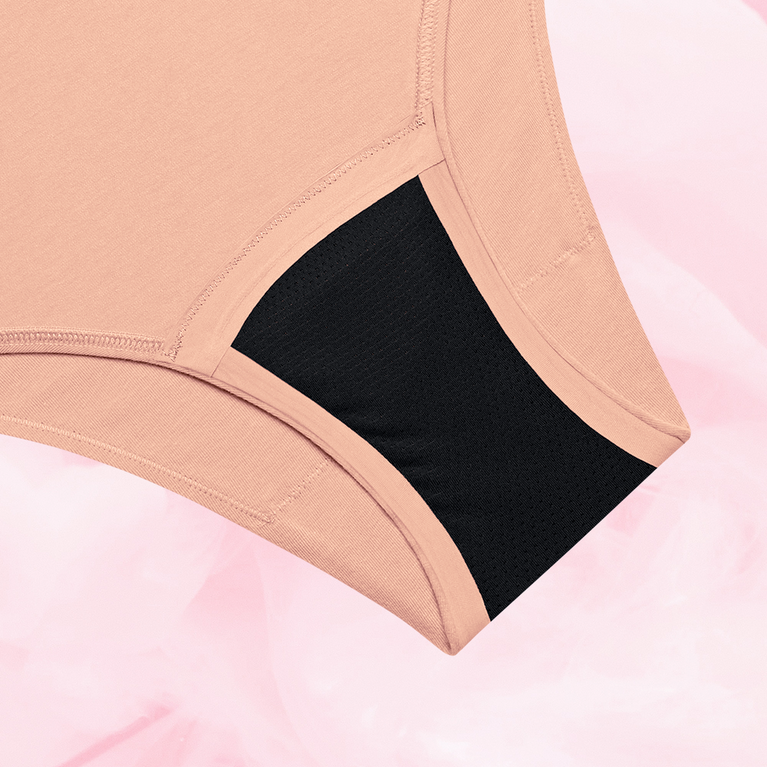 ComfortFit Essentials Brazilian niukka vuoto