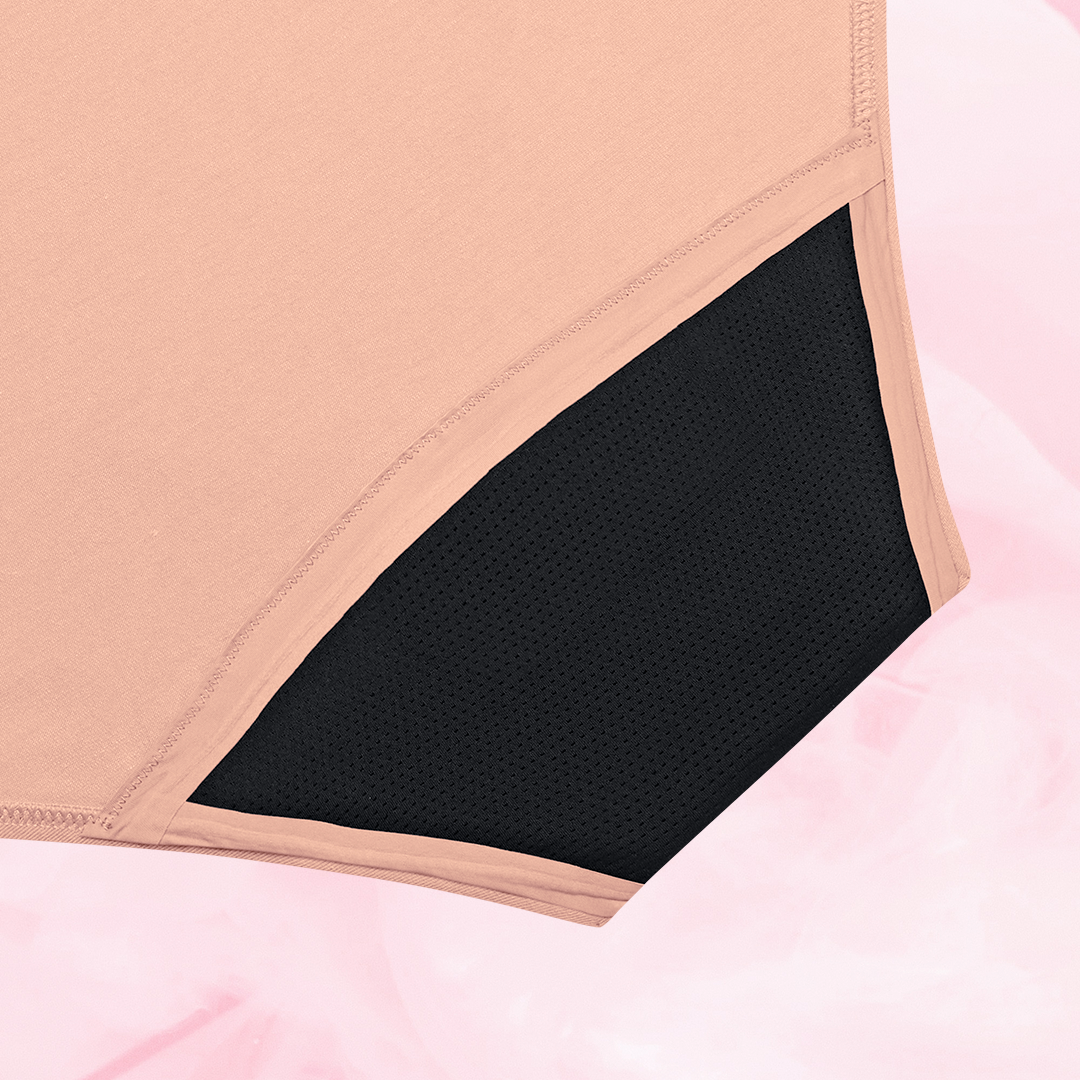ComfortFit Essentials Hipster menstrual underwear, soft organic cotton, high-waisted, durable.