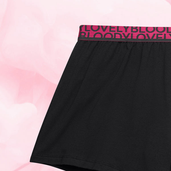 Sleepwear Shorts -kuukautisalushousut joissa on pidennetty jalkoväli