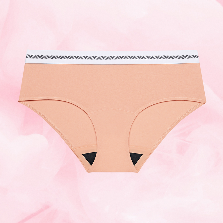 ComfortFit Essentials Hipster Logo alushousut, joissa valkoinen vyötärönauha ja vahvistettu haara.