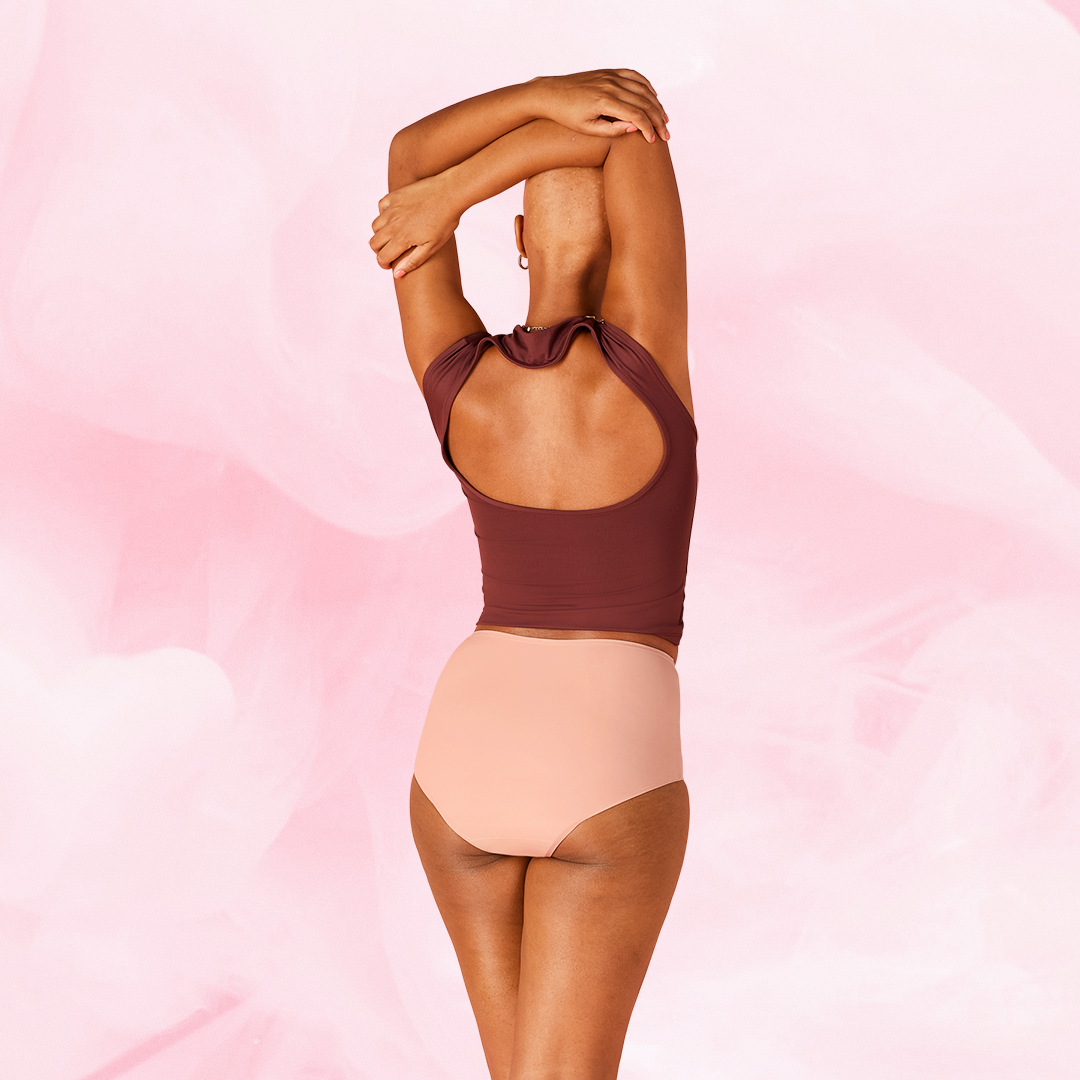 ComfortFit High Waist runsas vuoto period panties with optimized absorbent gusset.